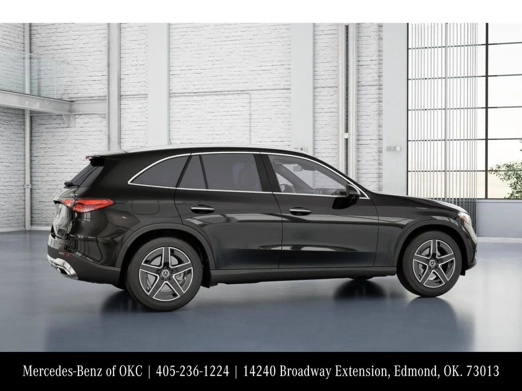 New 2026 Black Mercedes-Benz GLC 300 image 18