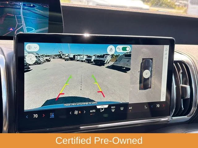 Used 2025 Silver Ford Platinum image 26