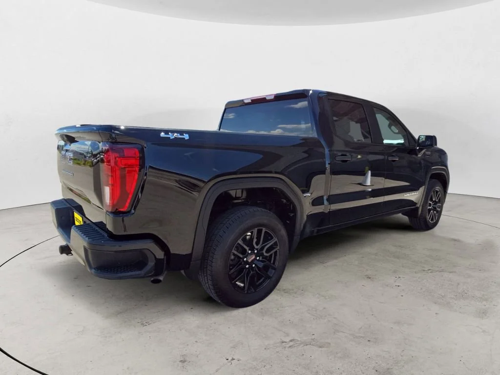 Certified Used 2024 Onyx Black GMC Pro image 5
