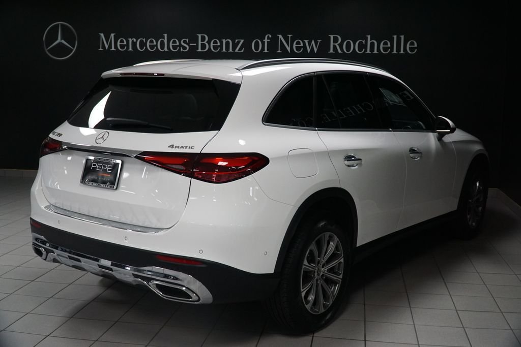 Certified Used 2026 White Mercedes-Benz GLC 300 image 37
