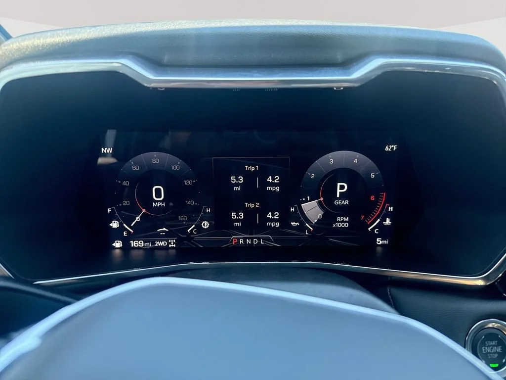 New 2026 Sterling Metallic GMC Elevation image 11