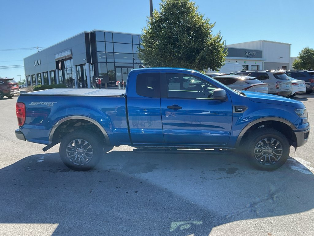 Used 2019 LIGHTNING BLUE Ford XLT image 16
