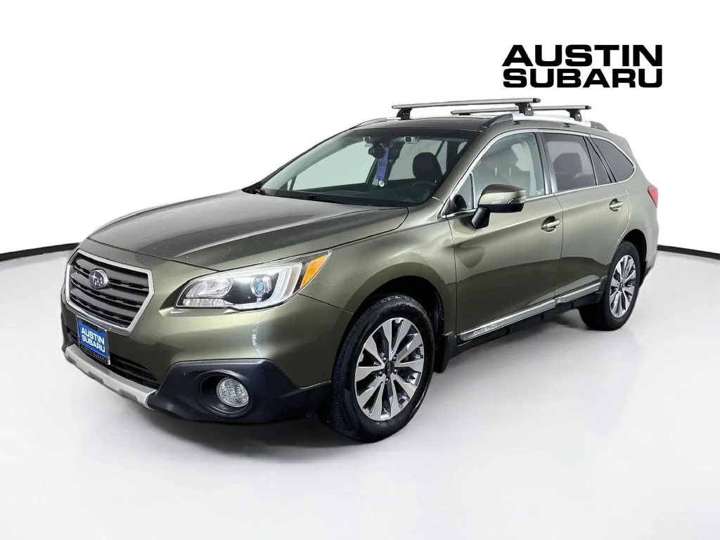 Used 2017 Green Subaru 2.5i image 3