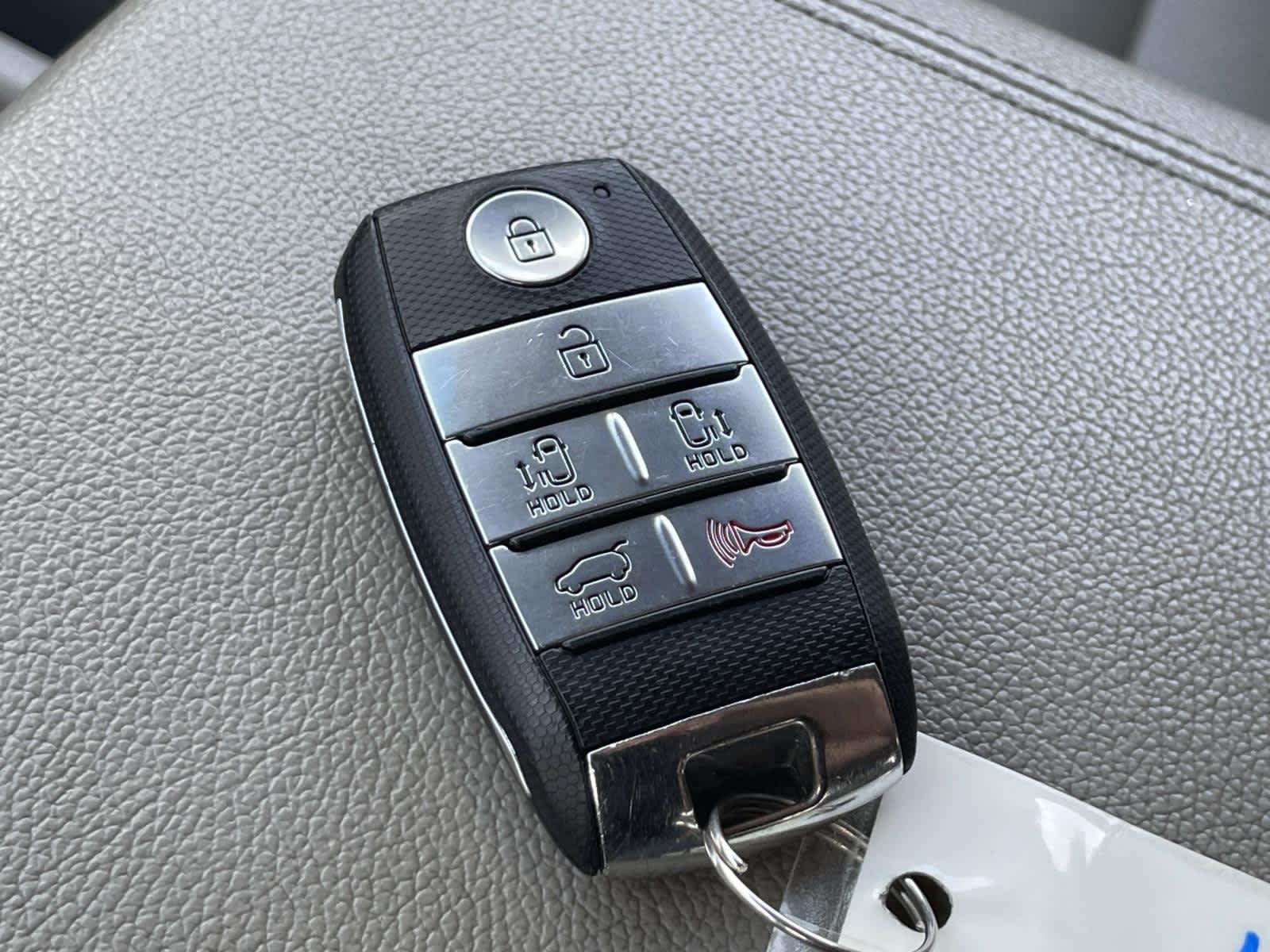Used 2017 Bright Silver Kia LX image 4