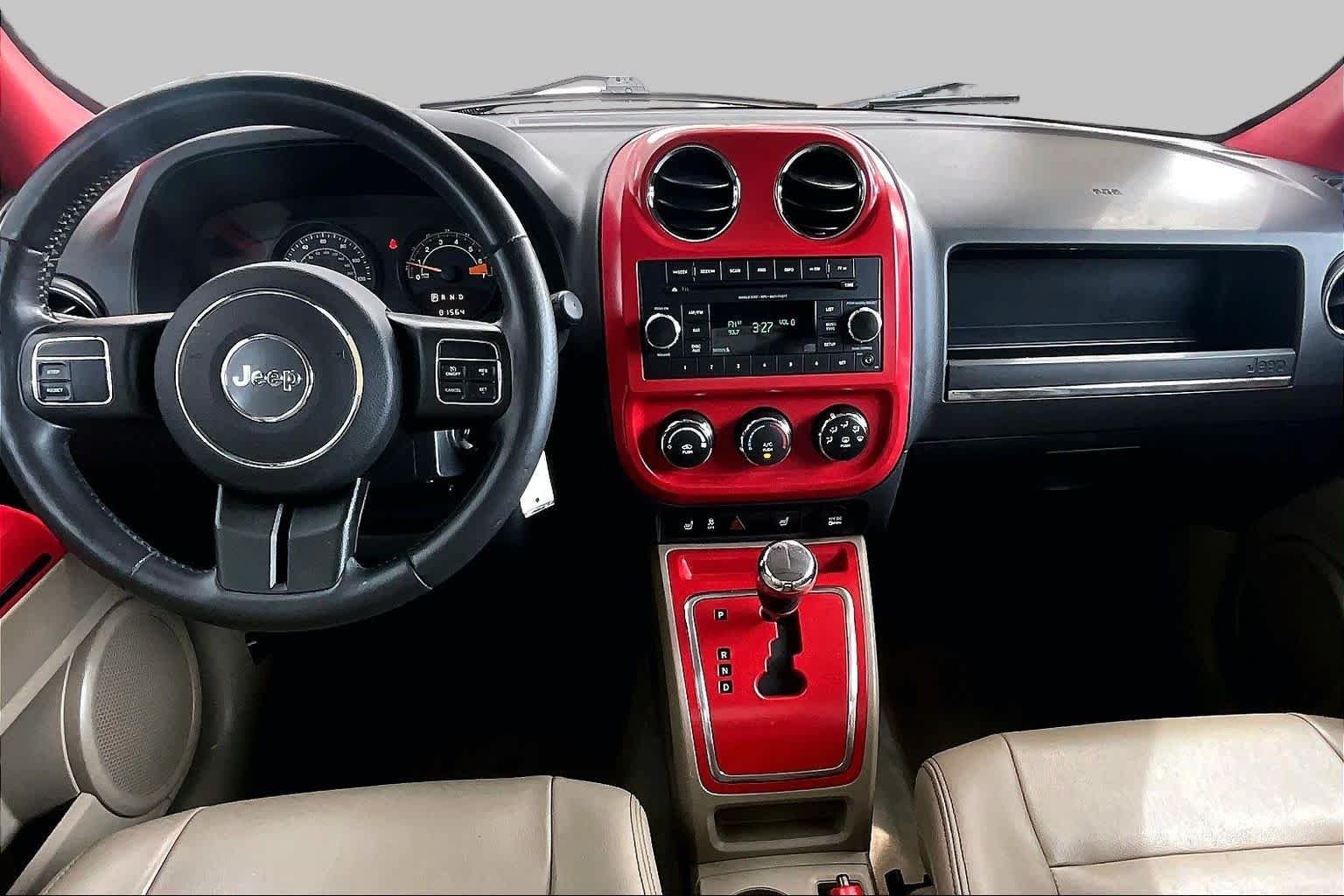 Used 2015 Granite Crystal Metallic Clearcoat Jeep High Altitude Edition image 16