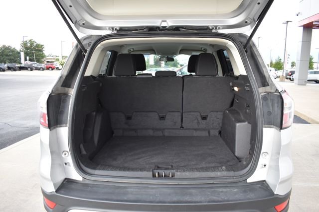 Used 2017 Silver Ford SE image 14