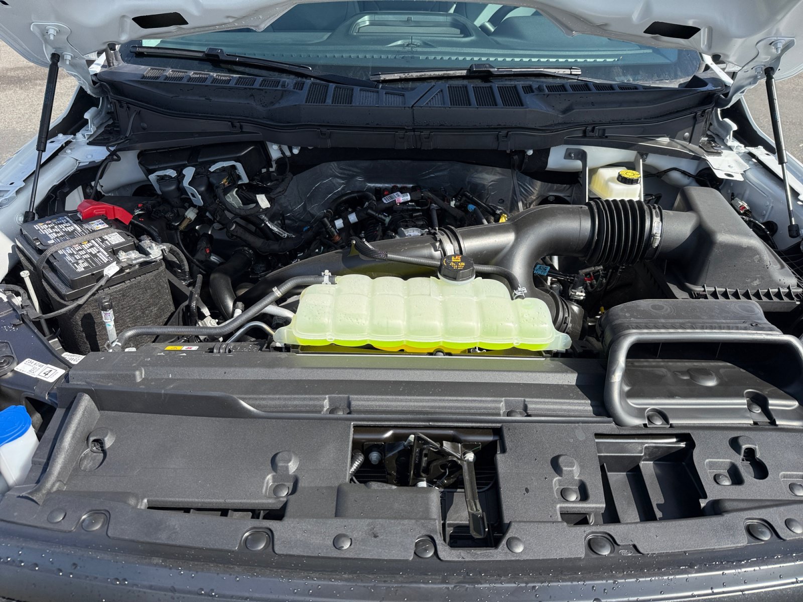 New 2026 Oxford White Ford XL image 20
