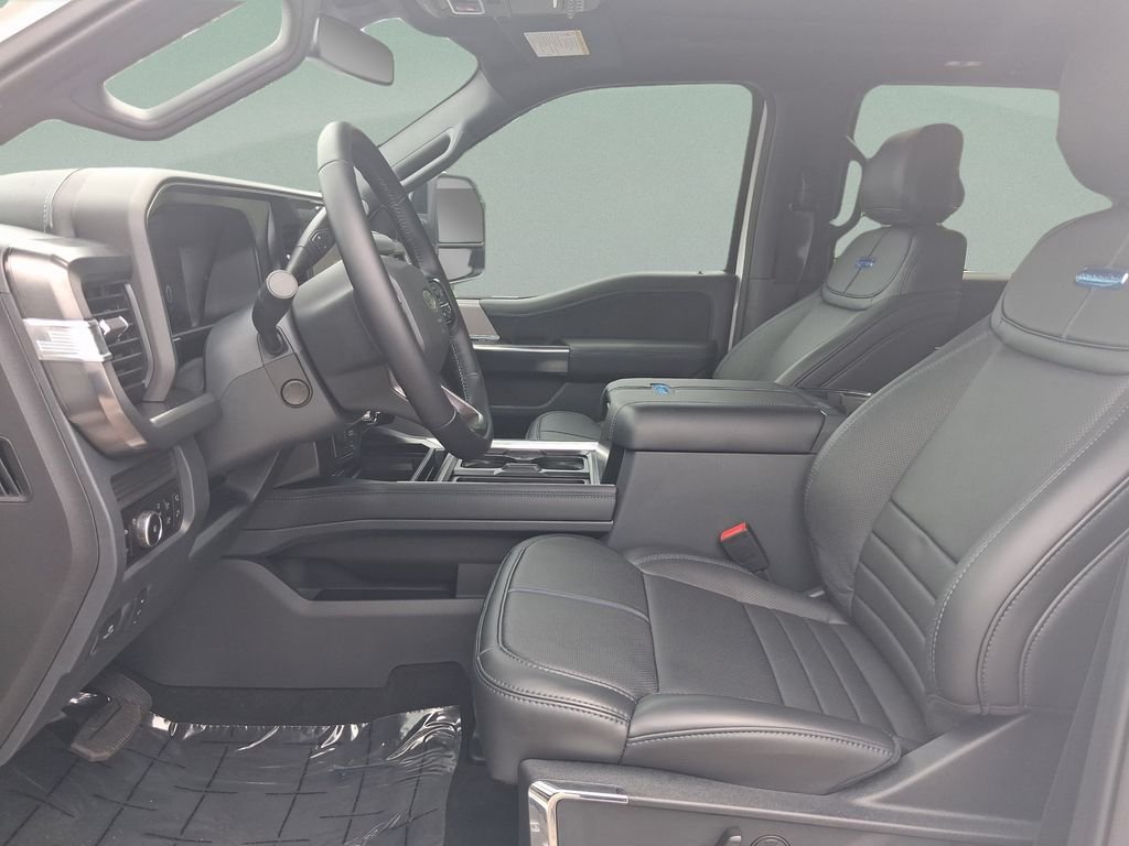 New 2026 White Ford Platinum image 23