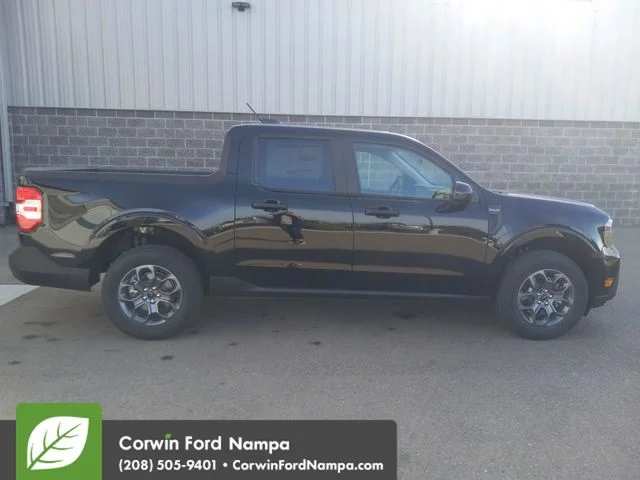 New 2026 Shadow Black Ford XLT image 2