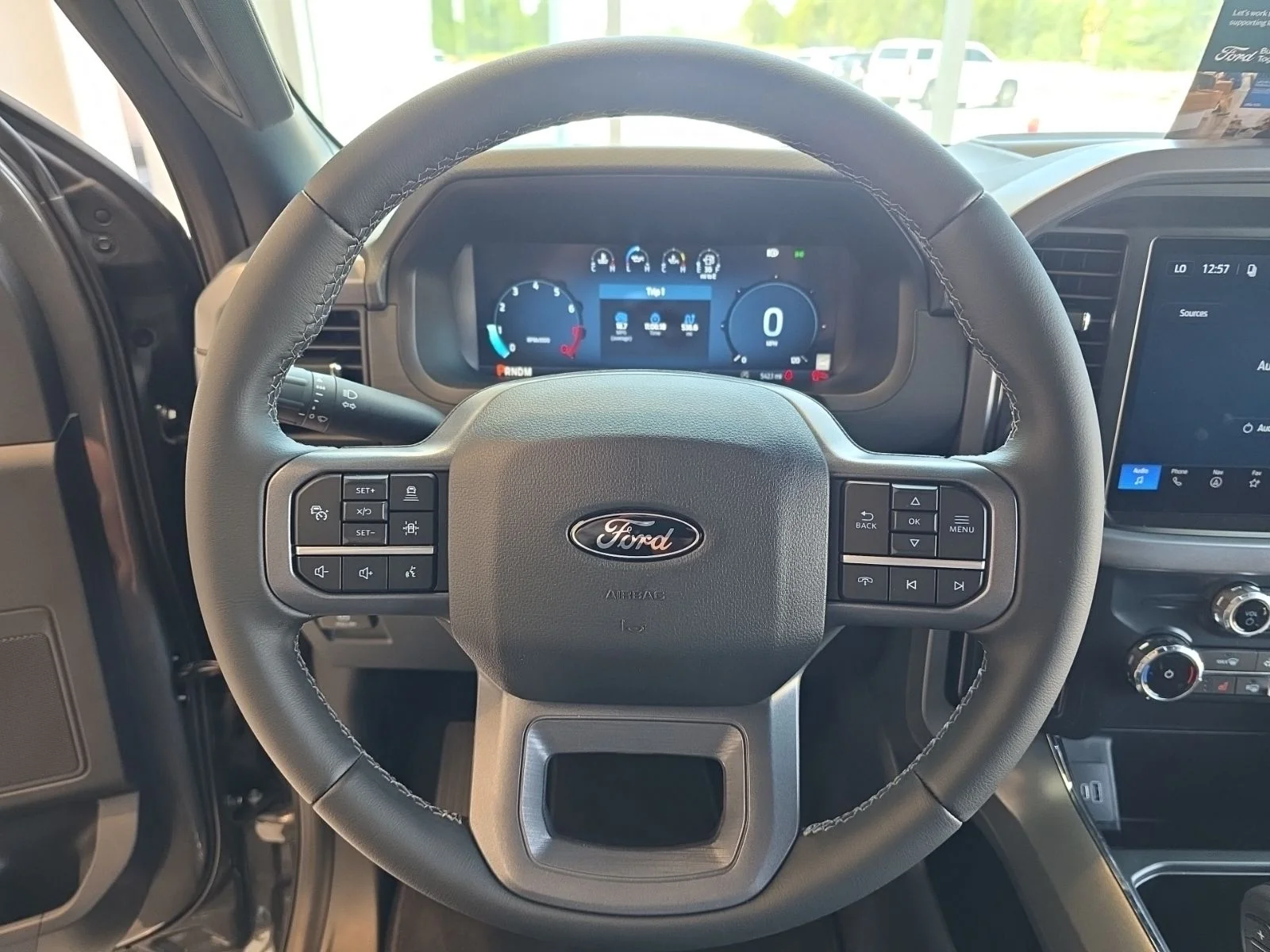 New 2026 Carbonized Gray Metallic Ford XLT image 7