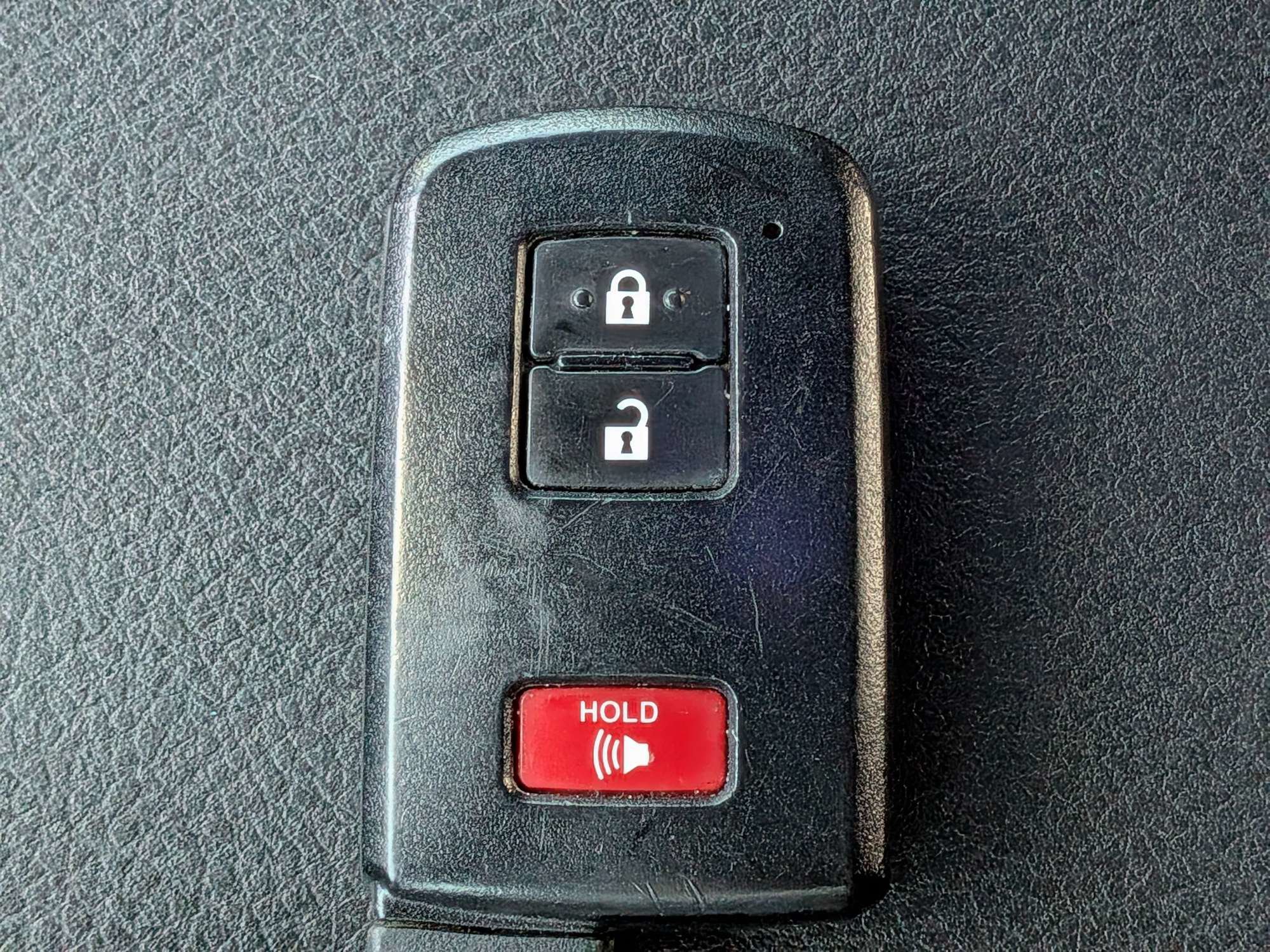 Used 2022  Toyota  image 35