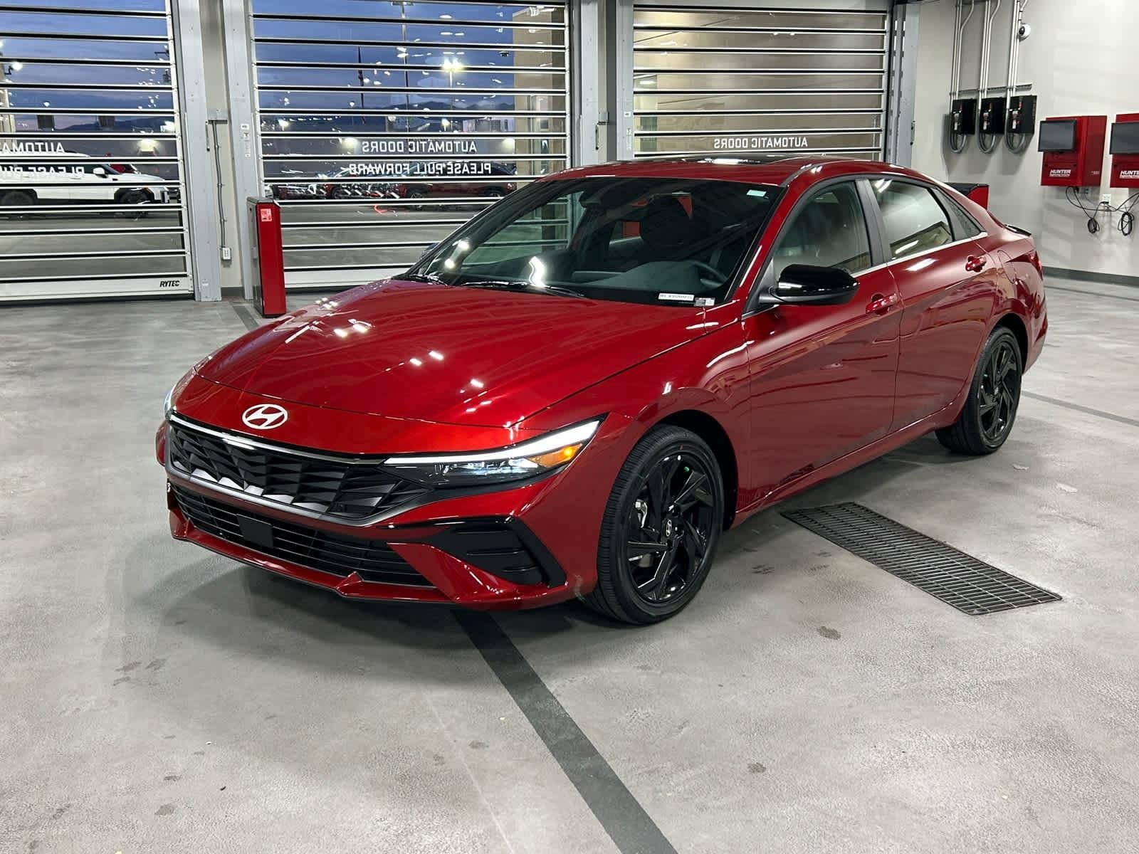 2026 Hyundai Elantra SEL - Photo 11