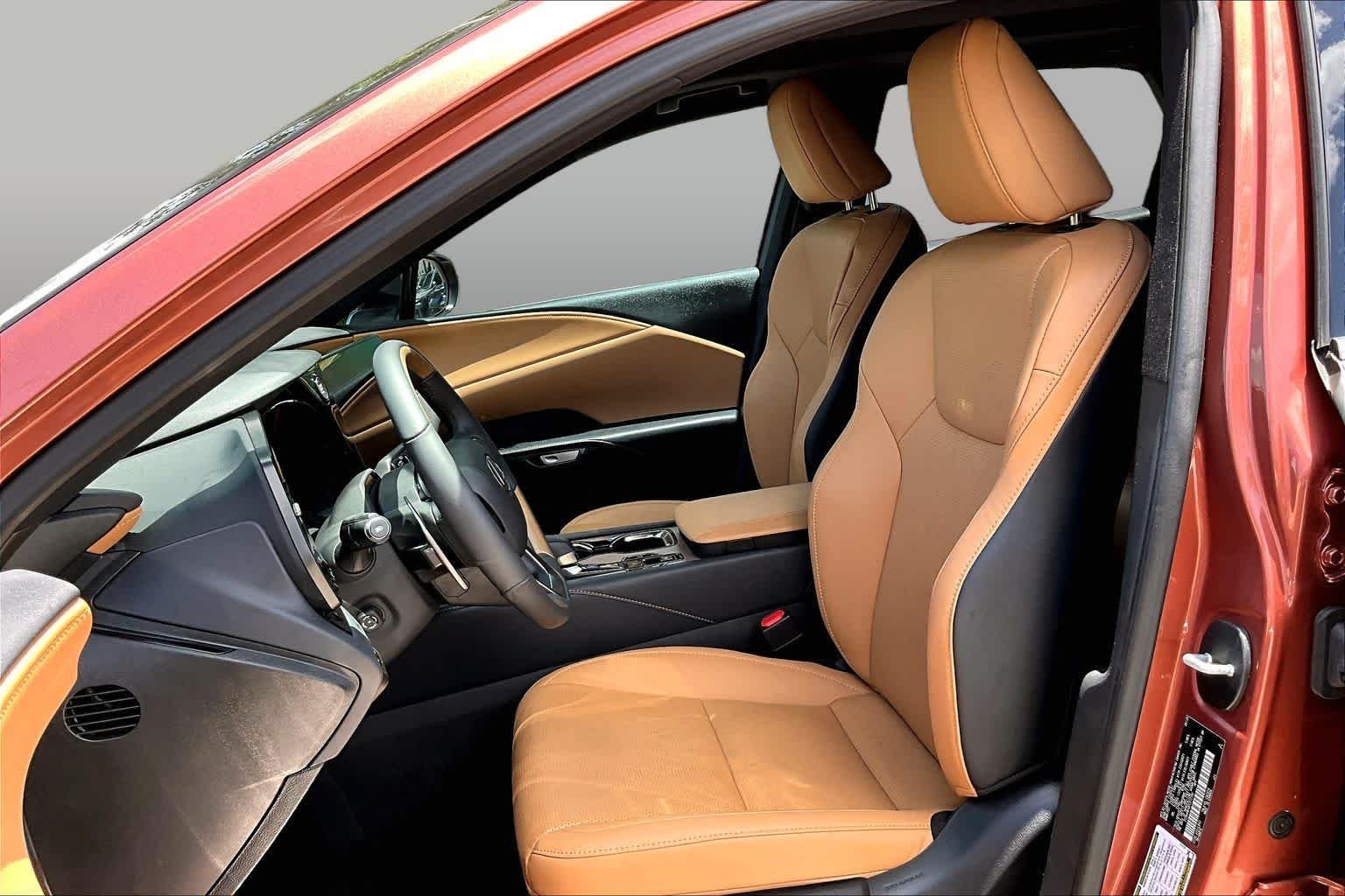 Used 2023 Copper Crest Lexus Premium Plus image 8