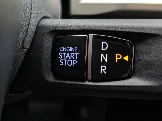 New 2027 White Kia S image 31