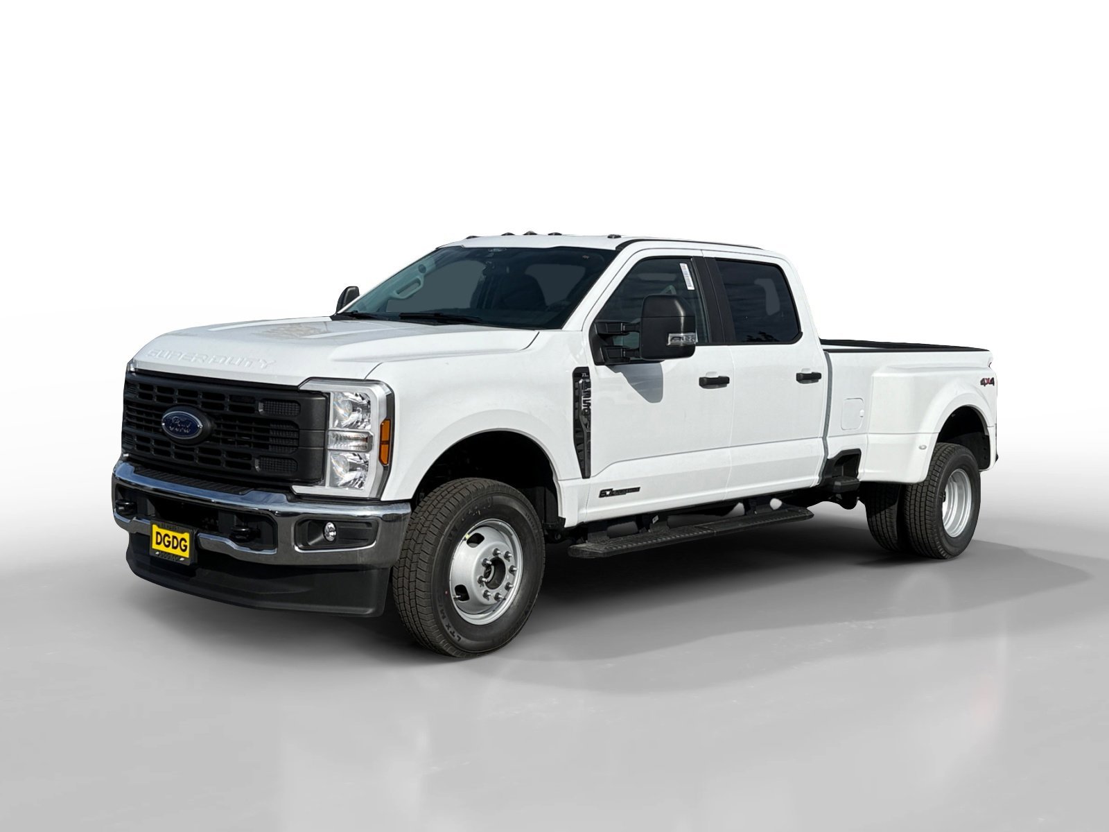 2026 Ford F-350 XL 4x4 Crew Cab 8' Box DRW's photo