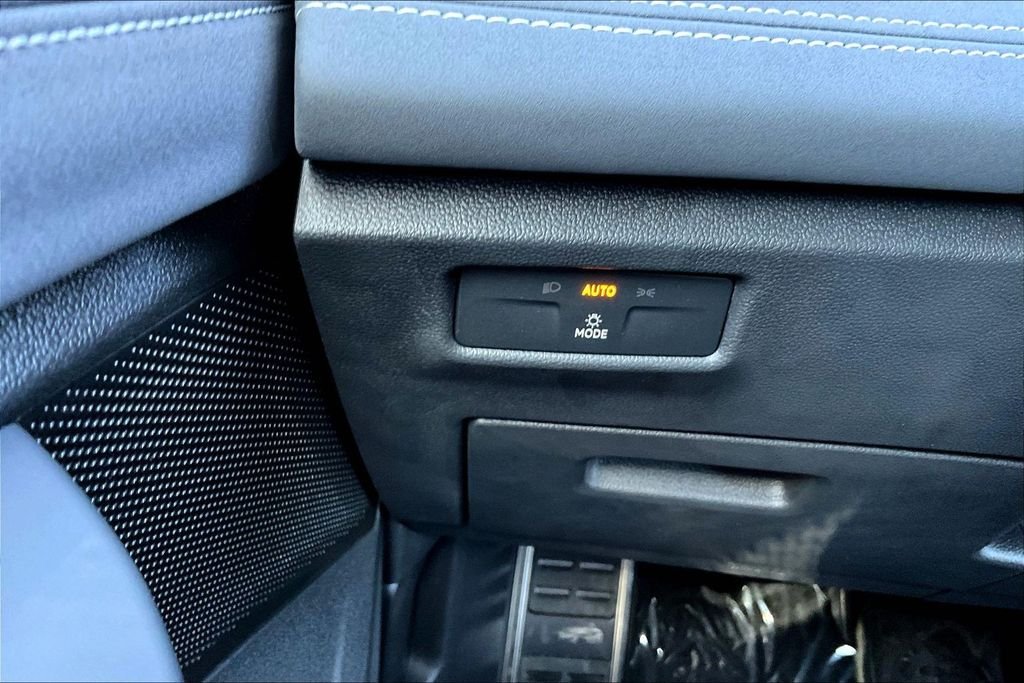 New 2026 Beige Volkswagen 2.0T SE R-Line Black image 15