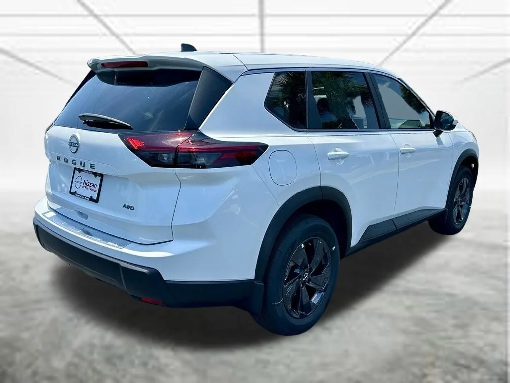 New 2026 Everest White Pearl TriCoat Nissan SV image 5
