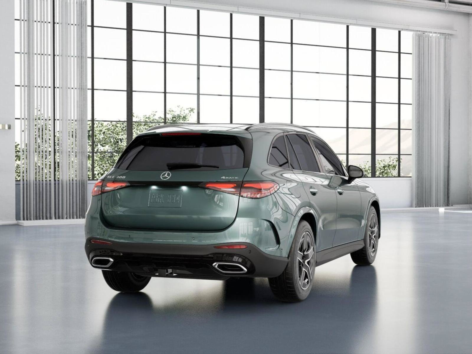 New 2026 Verde Silver Metallic Mercedes-Benz GLC 300 image 24