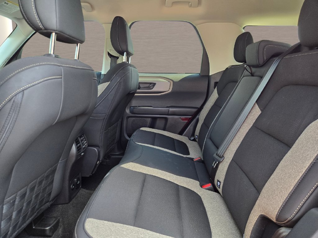 Used 2025  Ford Big Bend image 13