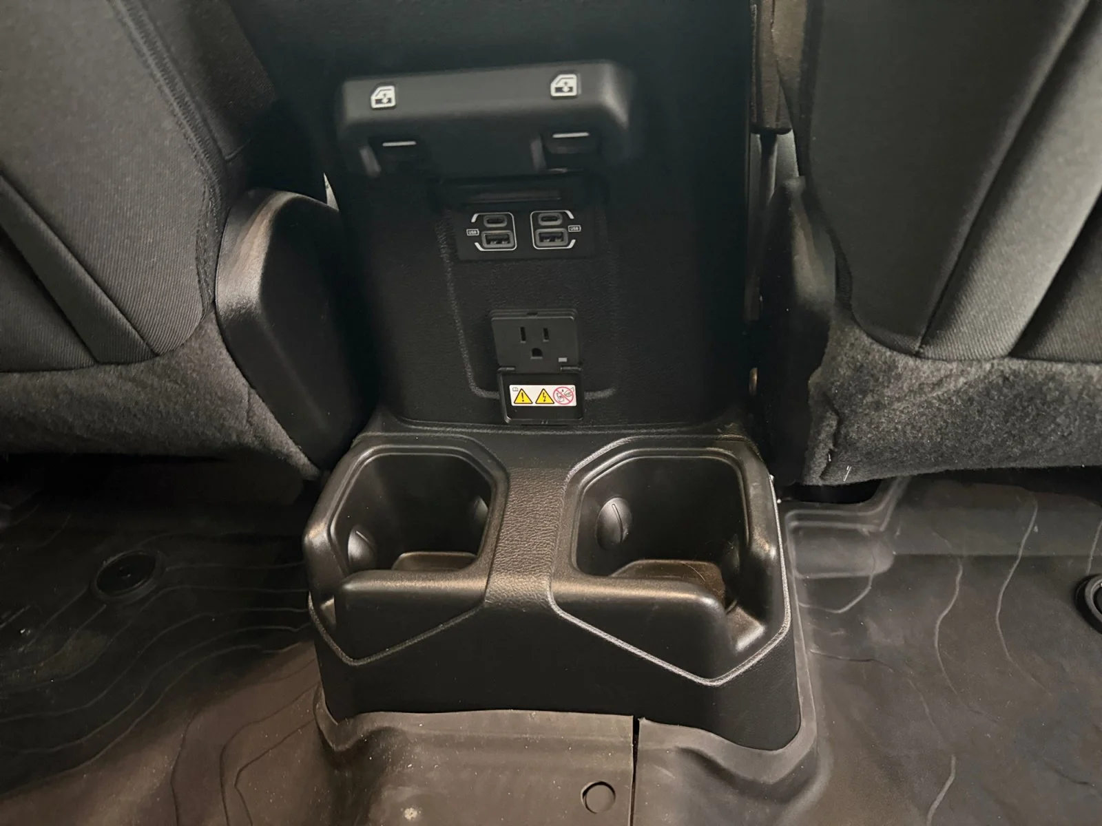 Used 2023 Black Clearcoat Jeep Sport S image 34