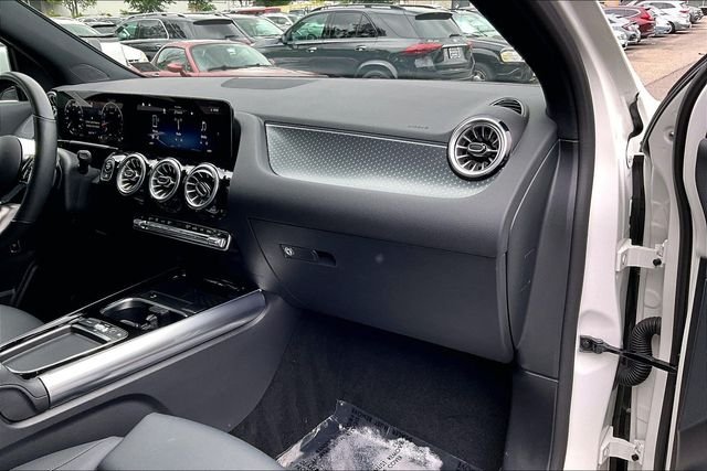 Used 2026 White Mercedes-Benz GLA 250 image 14