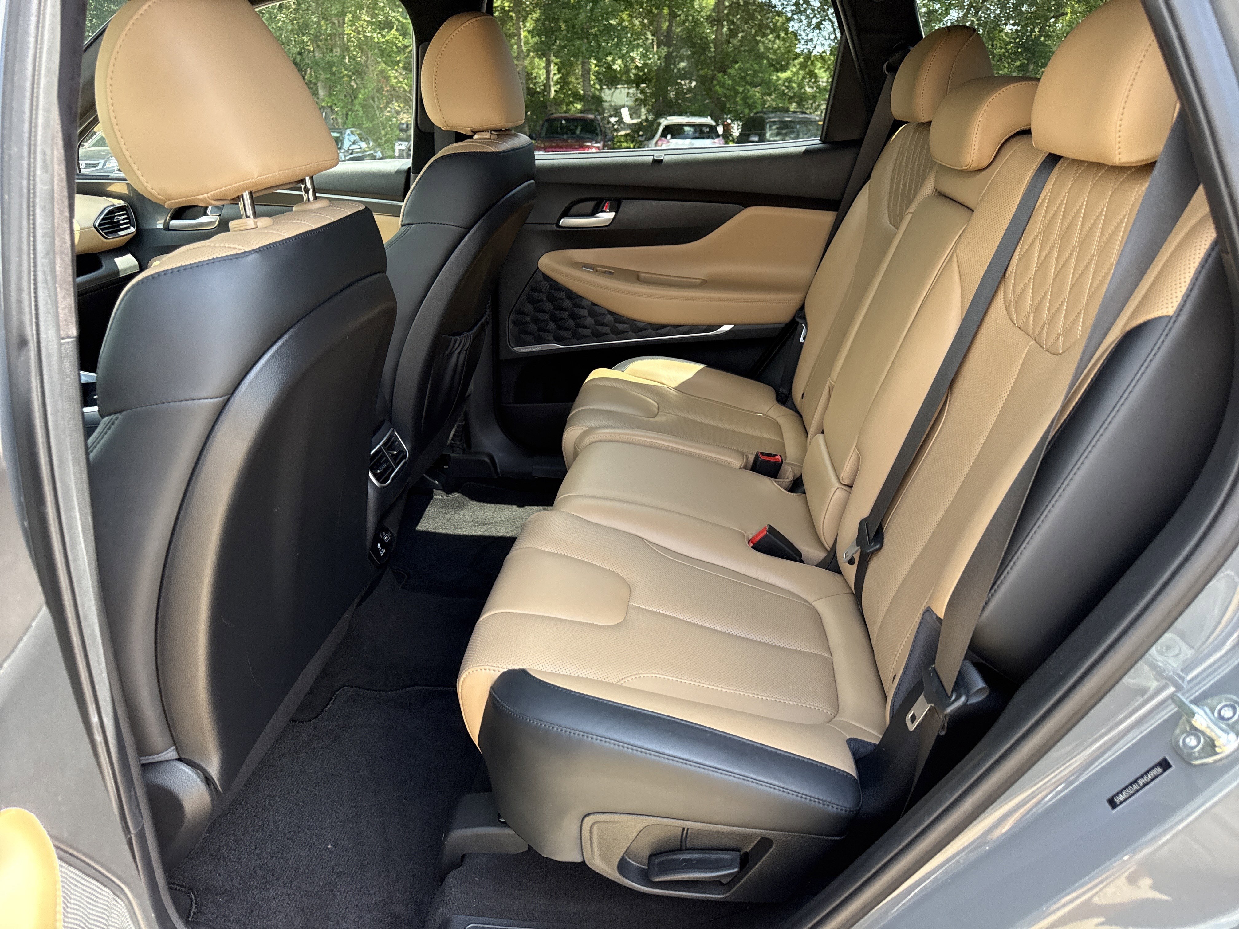 Used 2023 Hampton Gray Hyundai Calligraphy image 14