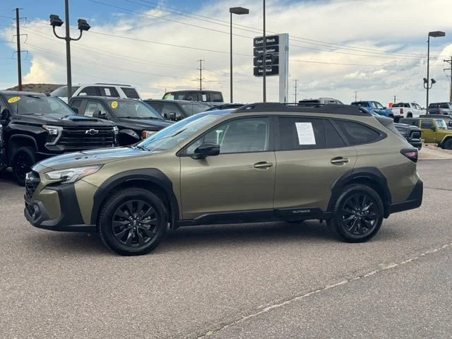 Used 2023 Green Subaru Onyx Edition XT image 2
