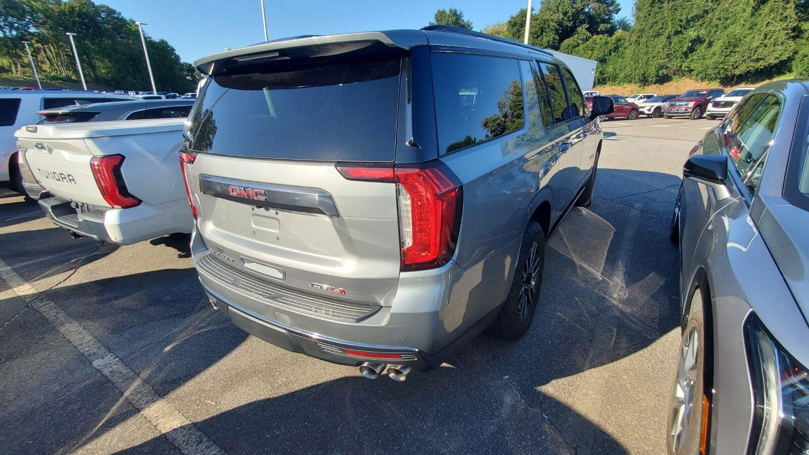 Used 2023 STERLING METALLIC GMC AT4 image 10