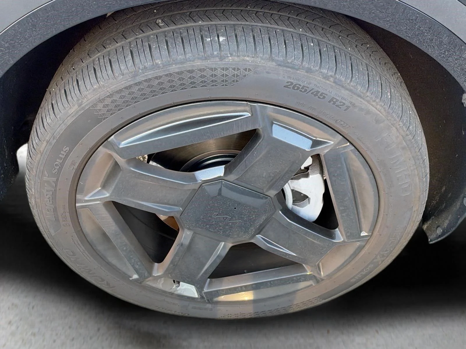 Used 2027  KIA  image 11