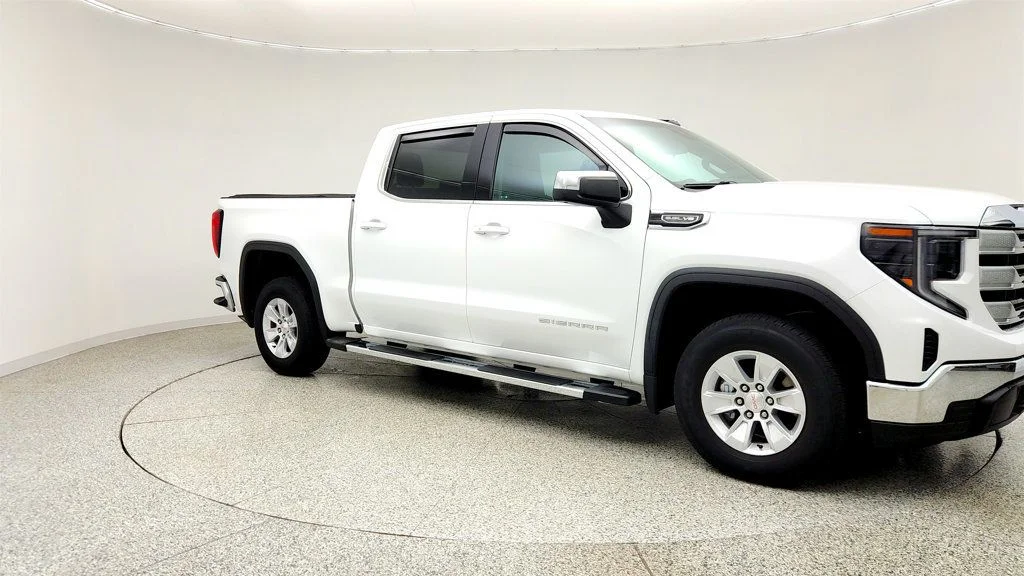 Used 2023 Summit White GMC 2WD Crew Cab 147