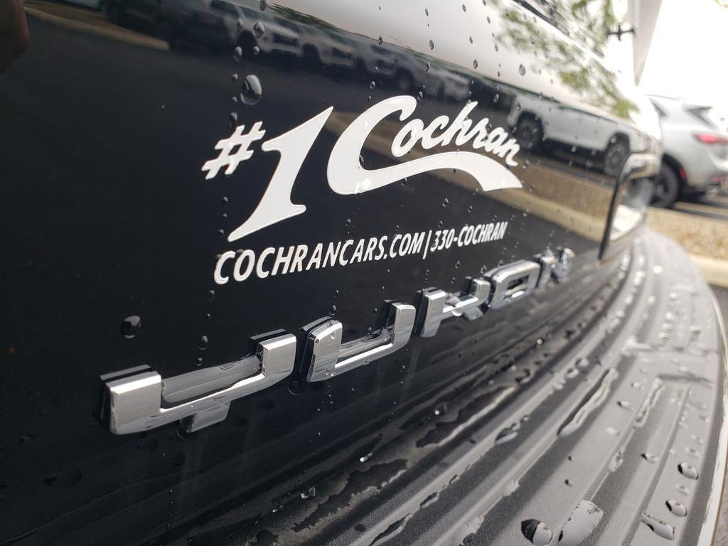 2026 GMC Yukon Denali Ultimate - Photo 10