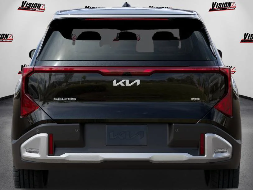 New 2027 Black Kia S image 13