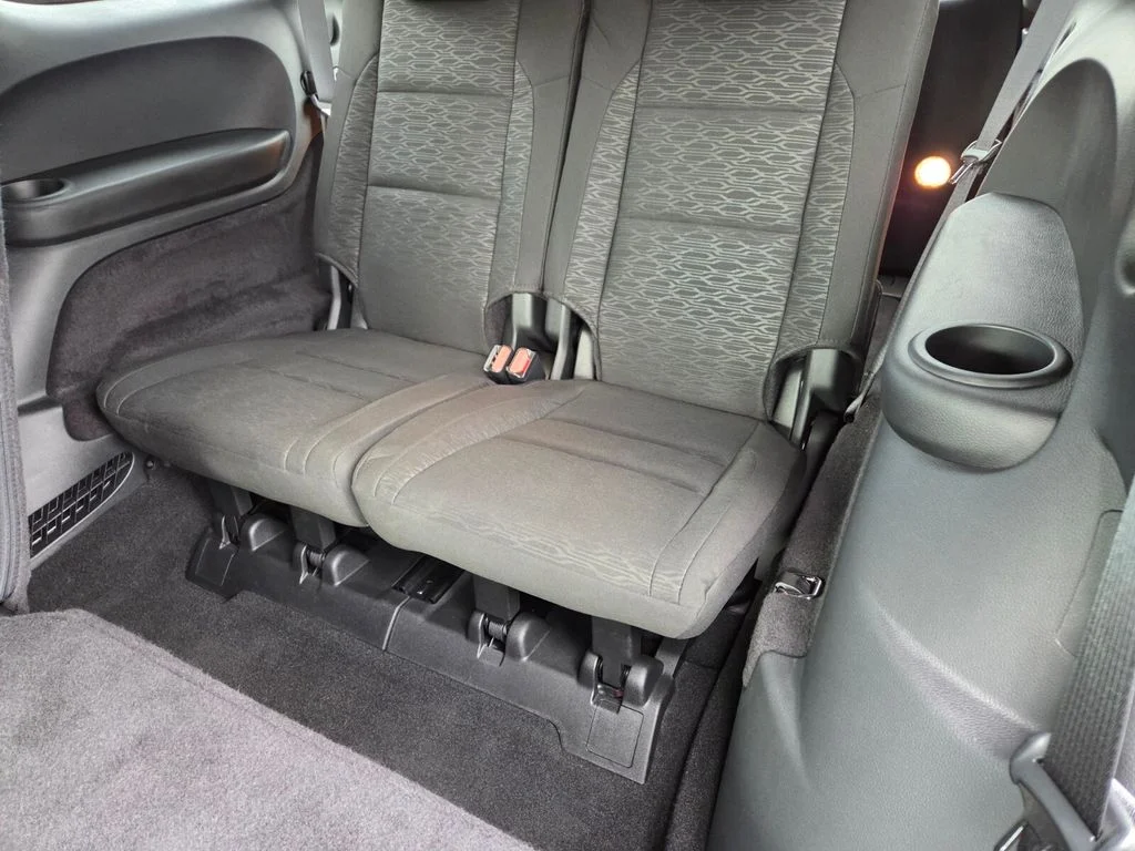 Used 2025 Red Dodge R/T image 15