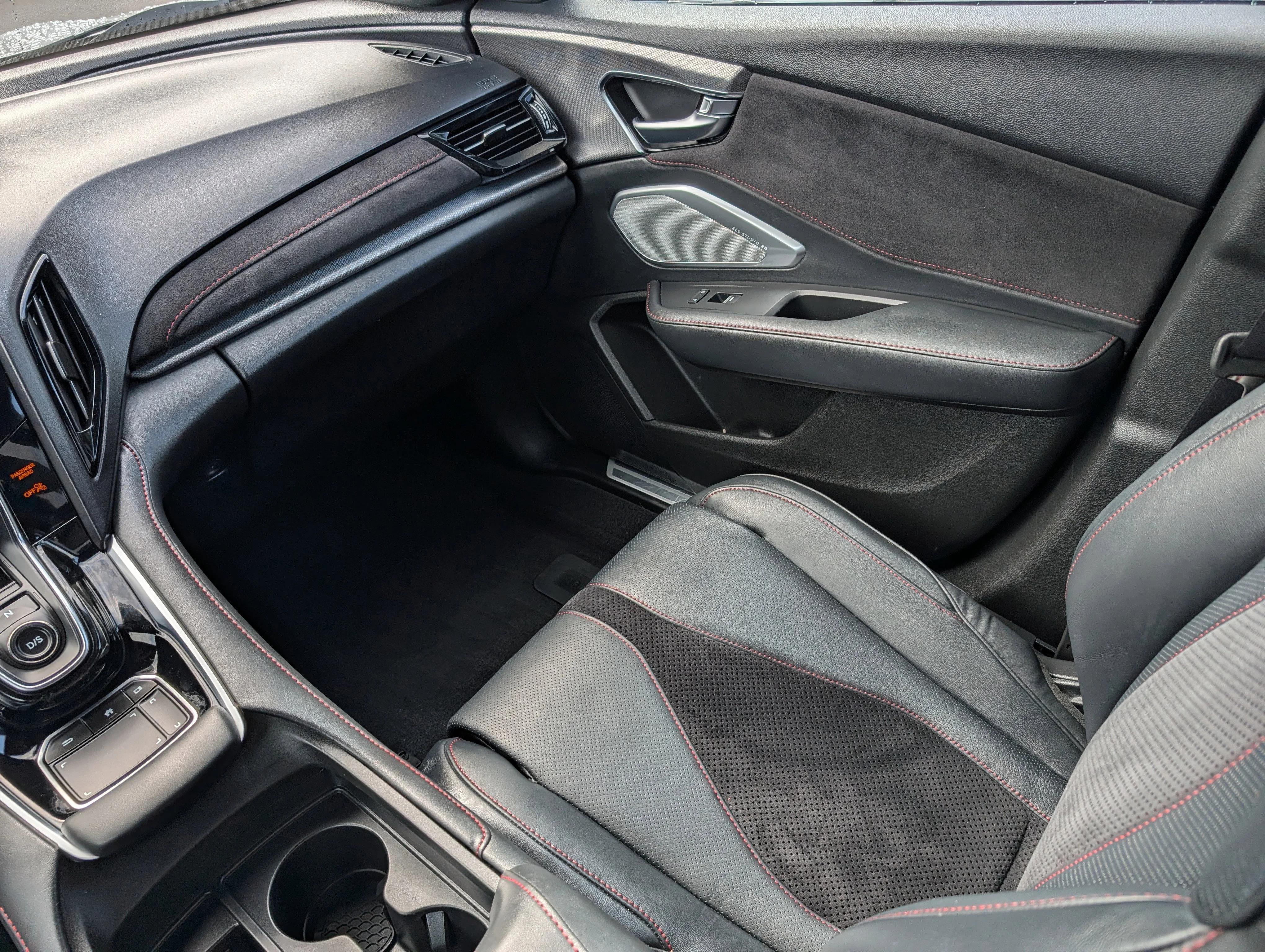 Used 2022 Lunar Silver Metallic Acura w/A-Spec Advance Package image 11