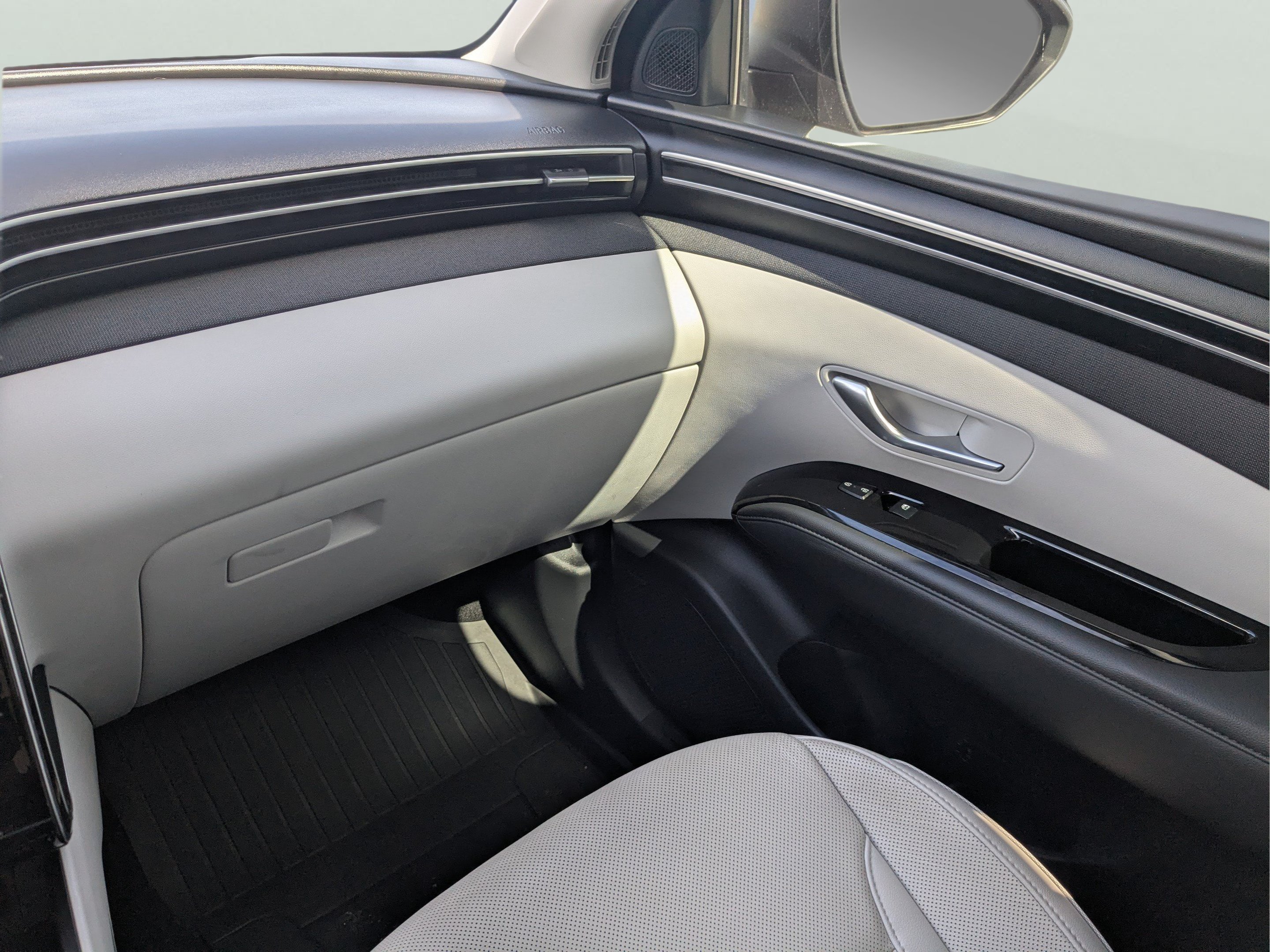 Used 2024 Dark Gray Metallic Hyundai Limited image 16