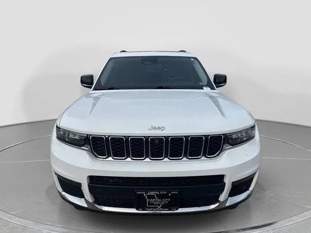 Used 2022 White Jeep Limited image 9