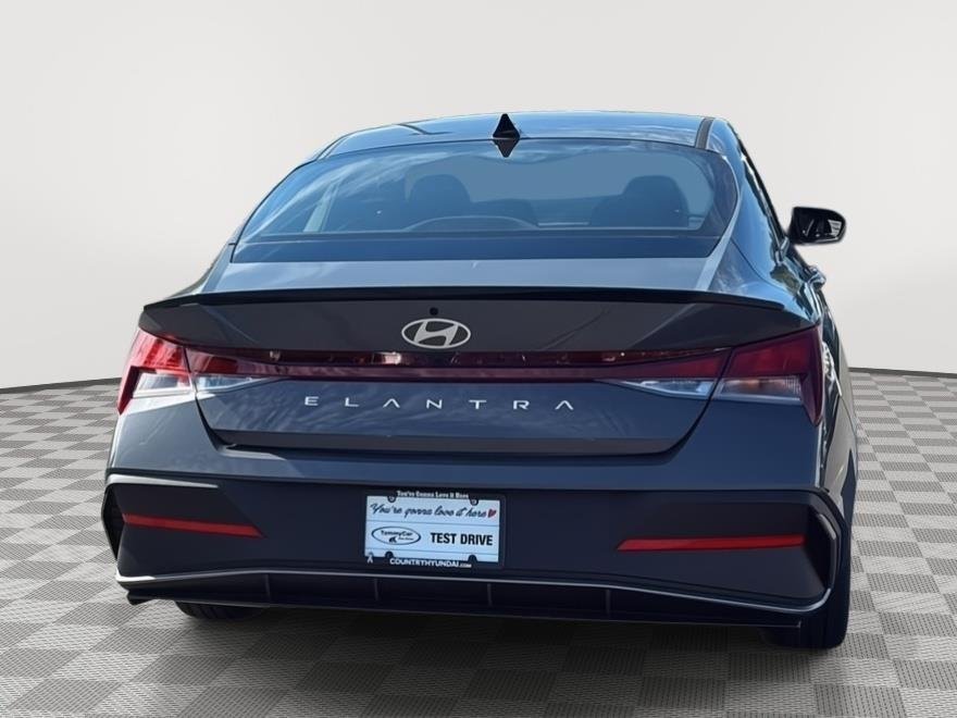 New 2026 Ecotronic Gray Hyundai SEL Sport Plus image 6