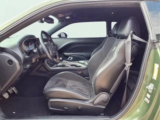Used 2021 Green Dodge R/T Scat Pack image 18