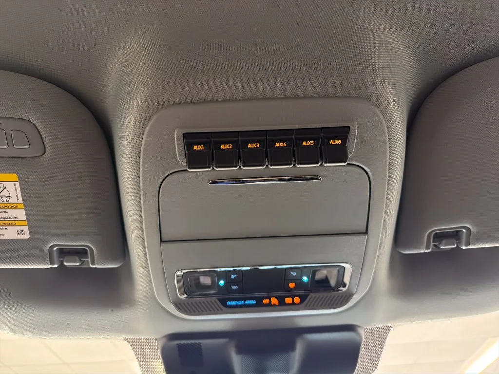 New 2027 Star White Metallic Tri-Coat Ford F-250® Lariat® image 16