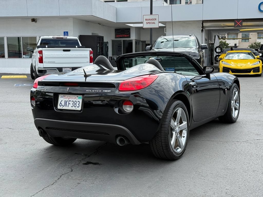 Used 2009 MYSTERIOUS (BLACK) Pontiac GXP image 8