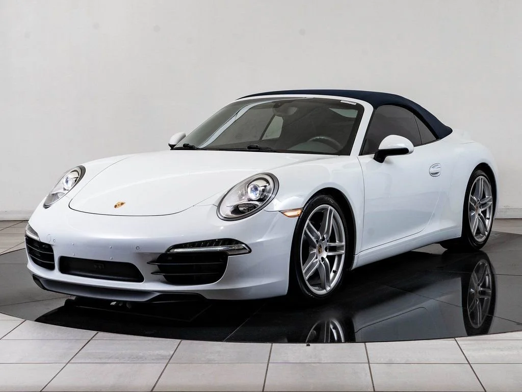 2015 Porsche 911 Carrera 4 Cabriolet's photo