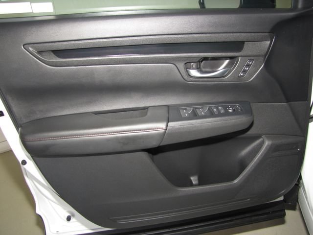 Certified Used 2024 Platinum White Pearl Honda Sport-L image 41