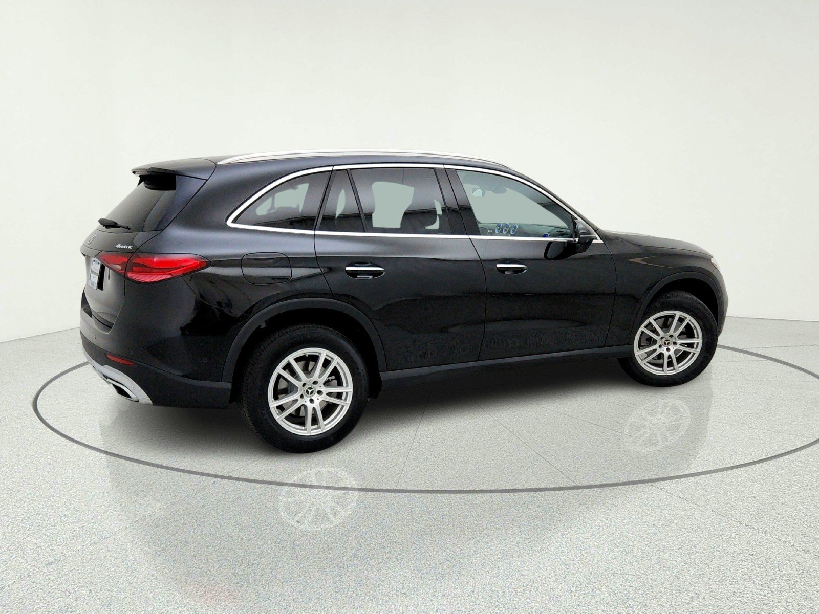 Certified Used 2023 Black Mercedes-Benz GLC 300 image 8