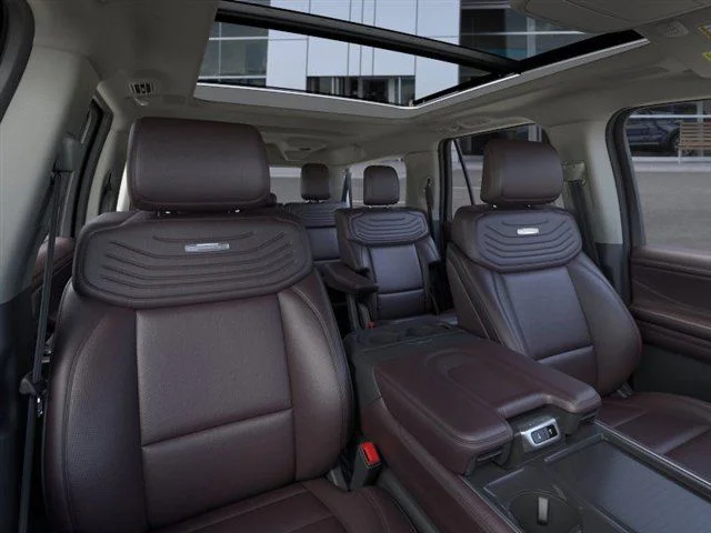 2025 Ford Expedition MAX Platinum - Photo 10