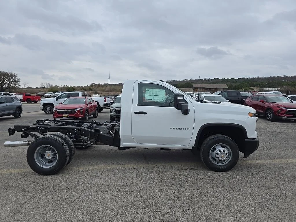 2026 Chevrolet Silverado 3500 HD Work Truck - Photo 6