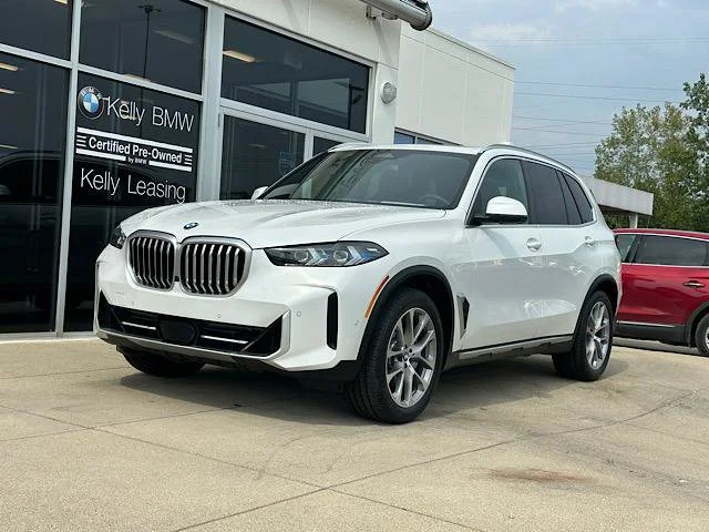 Certified Used 2024 Mineral White Metallic BMW xDrive40i image 3