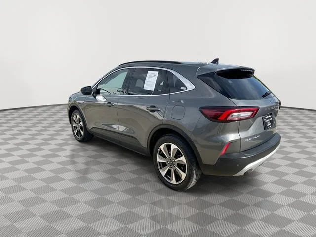Used 2025 Gray Ford Platinum image 6