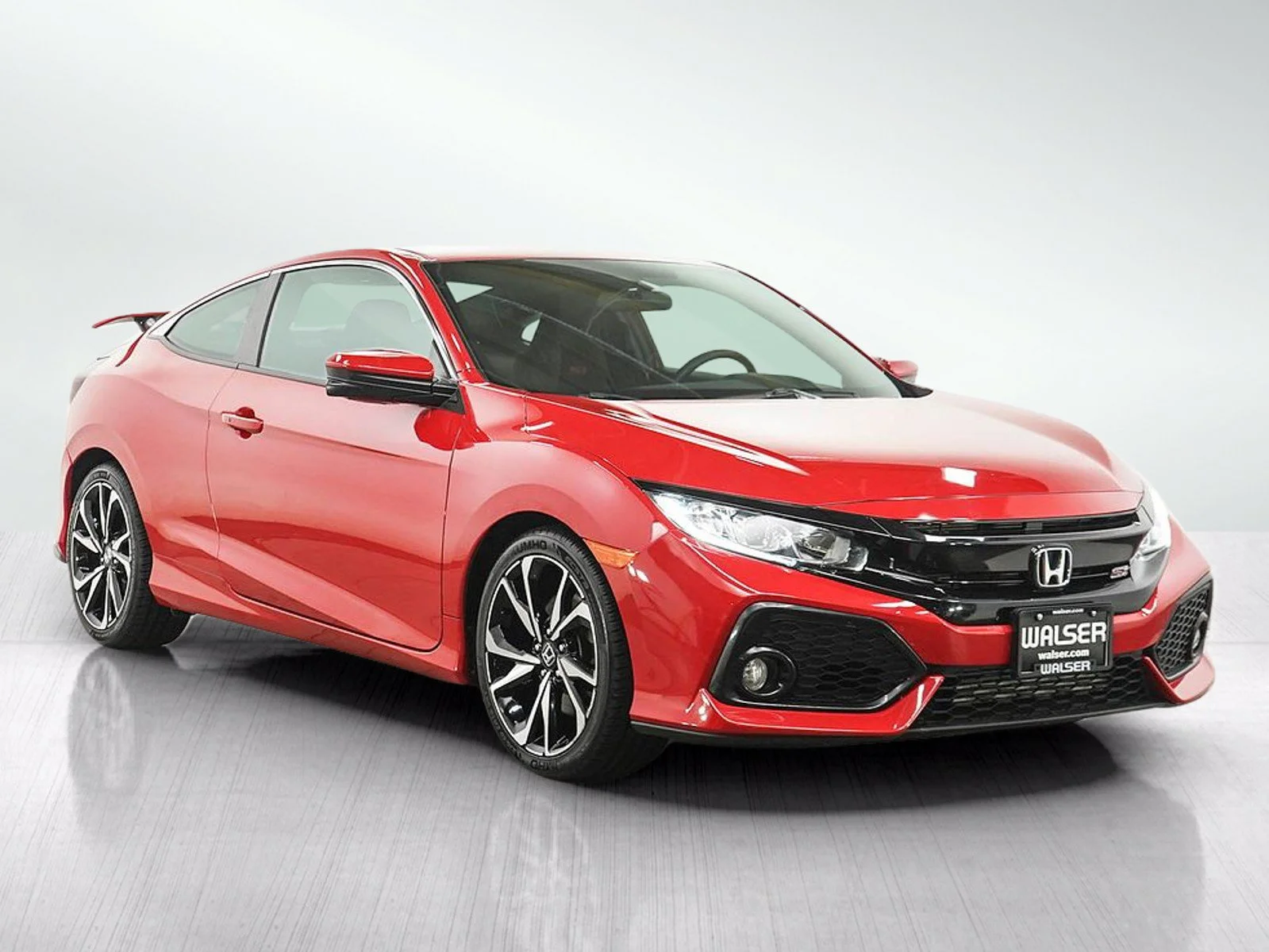 Used 2018  Honda SI image 7