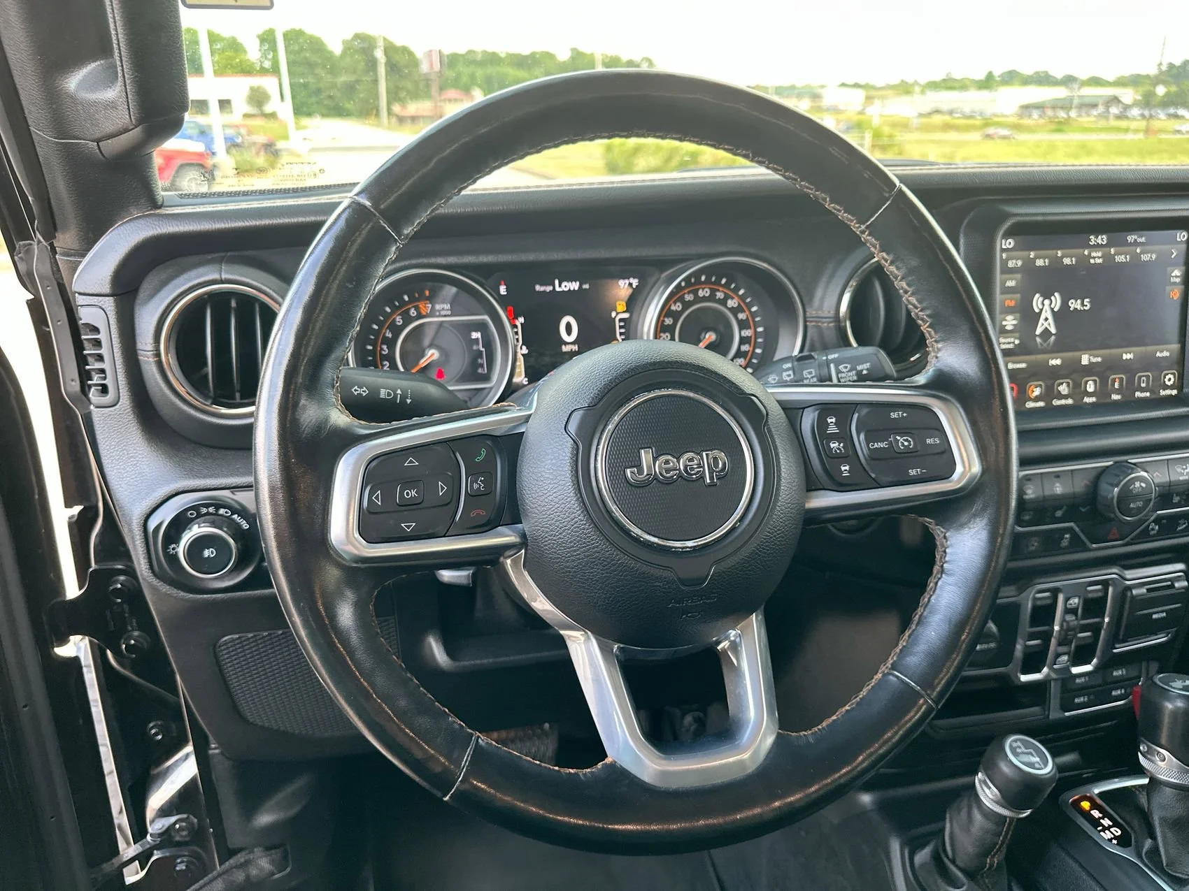 Used 2020 Black Clearcoat Jeep Sahara High Altitude image 14