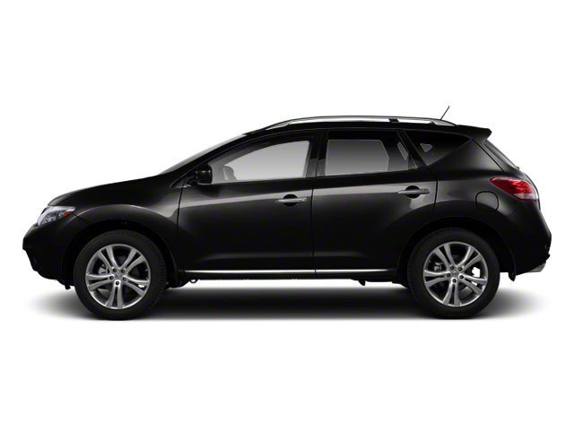 Used 2013 Super Black Clearcoat Nissan LE image 3